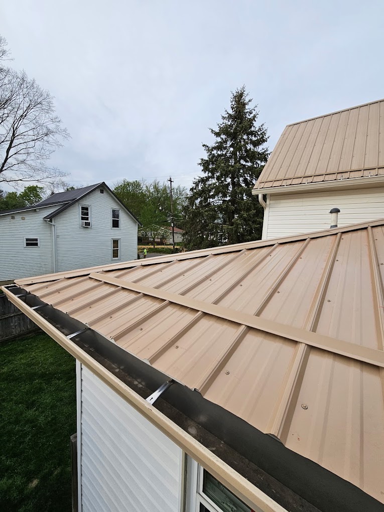 Example of the damage Shield Pro Roofing addresses with gutters in Licking County, Ohio